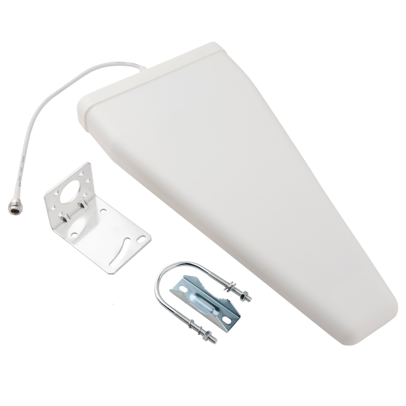  合阳对数周期天线定向接收发射700-3700MHz